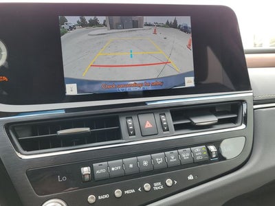 2025 Lexus ES 300h