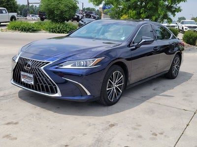 2025 Lexus ES 300h