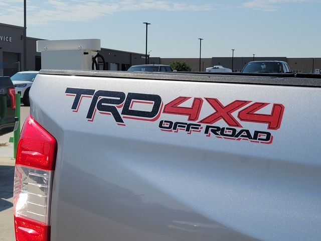 2017 Toyota Tundra SR5