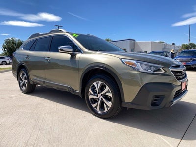 2022 Subaru Outback Touring XT