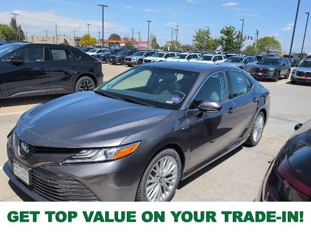 2018 Toyota Camry Hybrid XLE