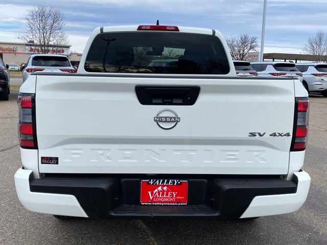 2024 Nissan Frontier SV