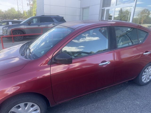 2017 Nissan Versa 1.6 SV