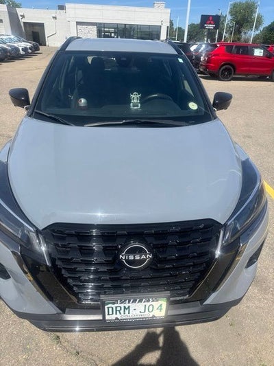 2024 Nissan Kicks SR