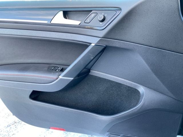 2017 Volkswagen Golf GTI SE