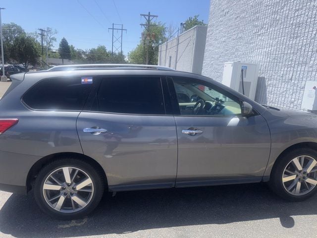 2015 Nissan Pathfinder S