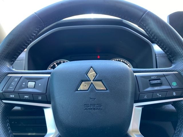 2022 Mitsubishi Outlander SEL