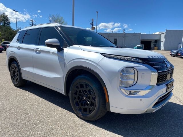 2022 Mitsubishi Outlander SEL