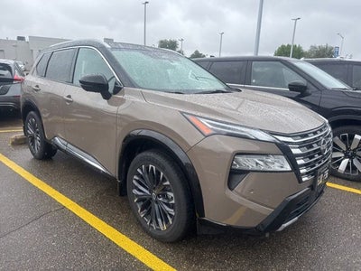 2024 Nissan Rogue Platinum