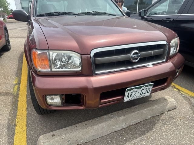 2003 Nissan Pathfinder LE