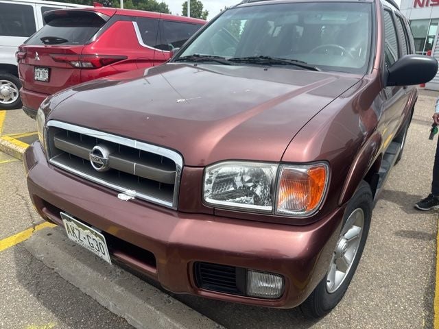 2003 Nissan Pathfinder LE