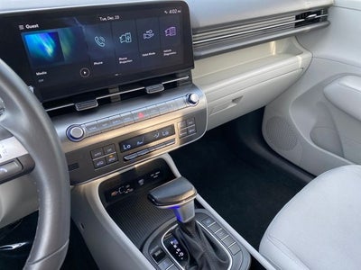 2025 Hyundai Kona SEL