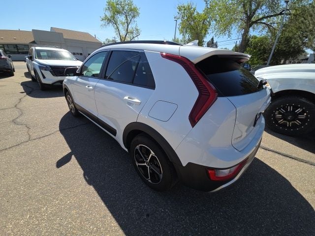 2024 Kia Niro LX