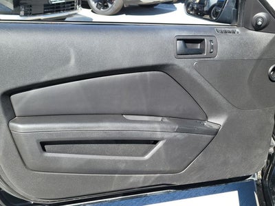 2014 Ford Mustang V6