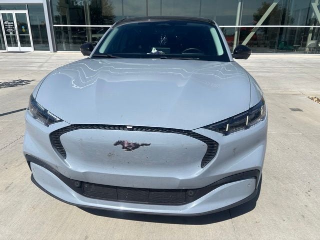 2024 Ford Mustang-Mach-e Select's photo