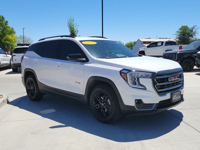 2023 GMC Terrain AT4