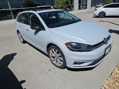 2019 Volkswagen Golf SportWagen SE
