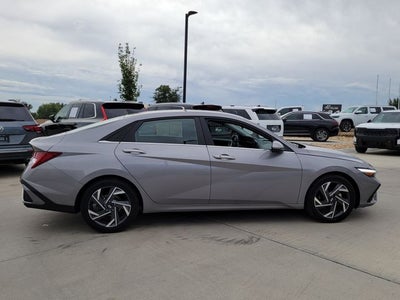 2025 Hyundai Elantra SEL Convenience