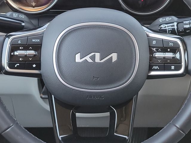 2024 Kia Carnival EX