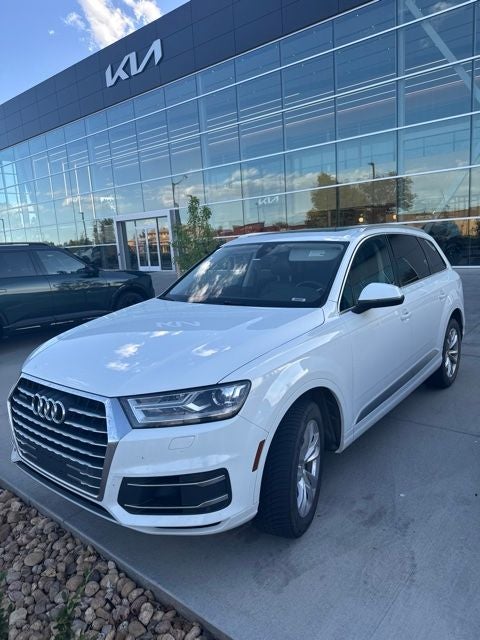2017 Audi Q7 3.0T quattro tiptronic Premium Plus's photo
