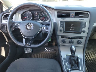 2016 Volkswagen Golf SportWagen S