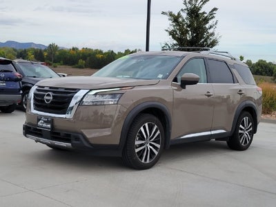 2024 Nissan Pathfinder Platinum